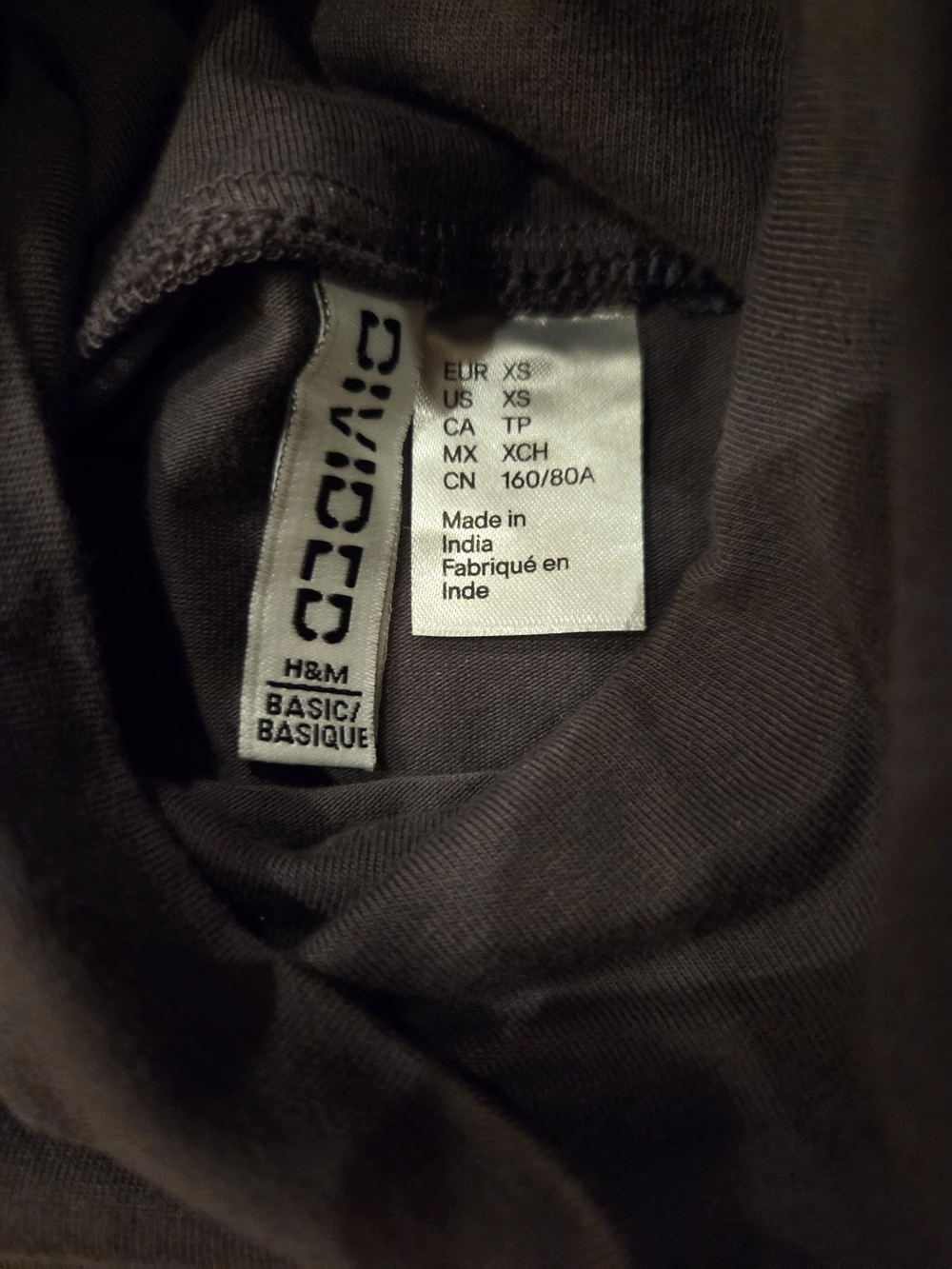 H&M Divided Women's Dark Gray Cropped Turtleneck *PLS PURCHASE WITH ANOTHER ITEM - Picture 2 of 2